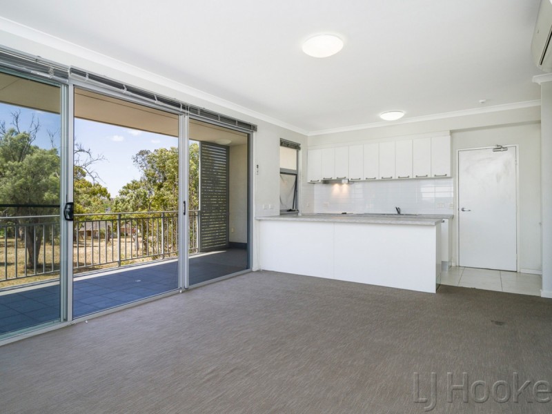 2/21 Harley Way, Medina WA 6167