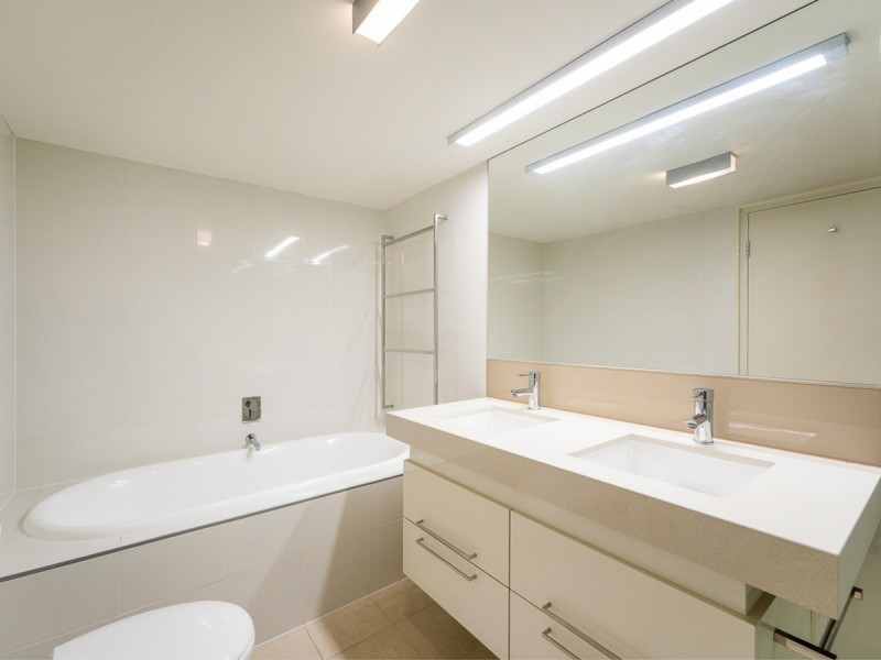2/50 Royal Street, East Perth WA 6004