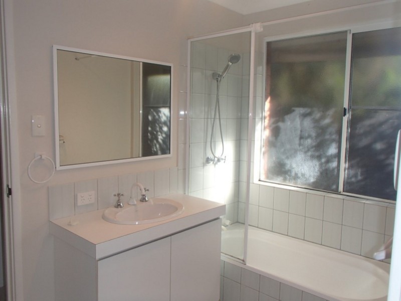 2/30 Albemarle Street, Scarborough WA 6019