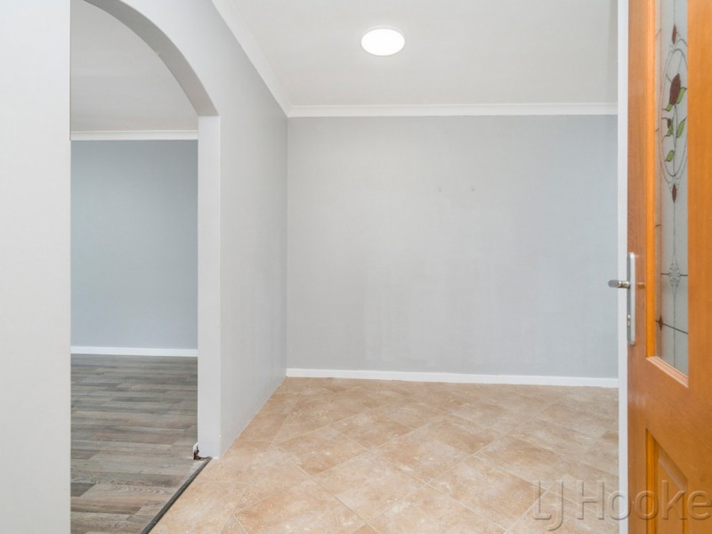 20 Nutcher Way, Parmelia WA 6167