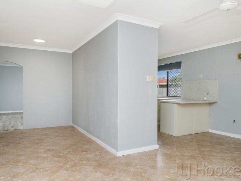 20 Nutcher Way, Parmelia WA 6167