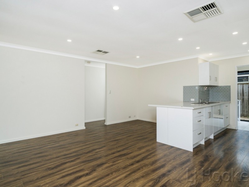 26 Rossini Circle, Ellenbrook WA 6069