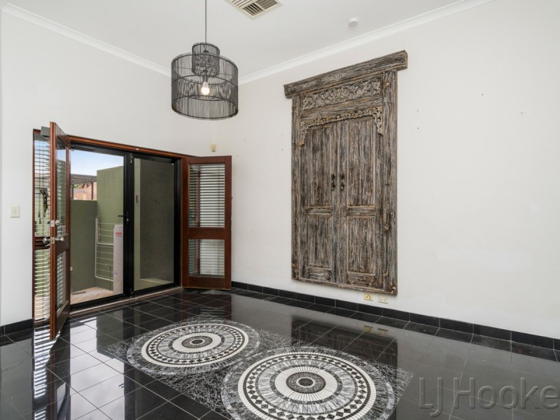 47B Trafalgar Road, East Perth WA 6004