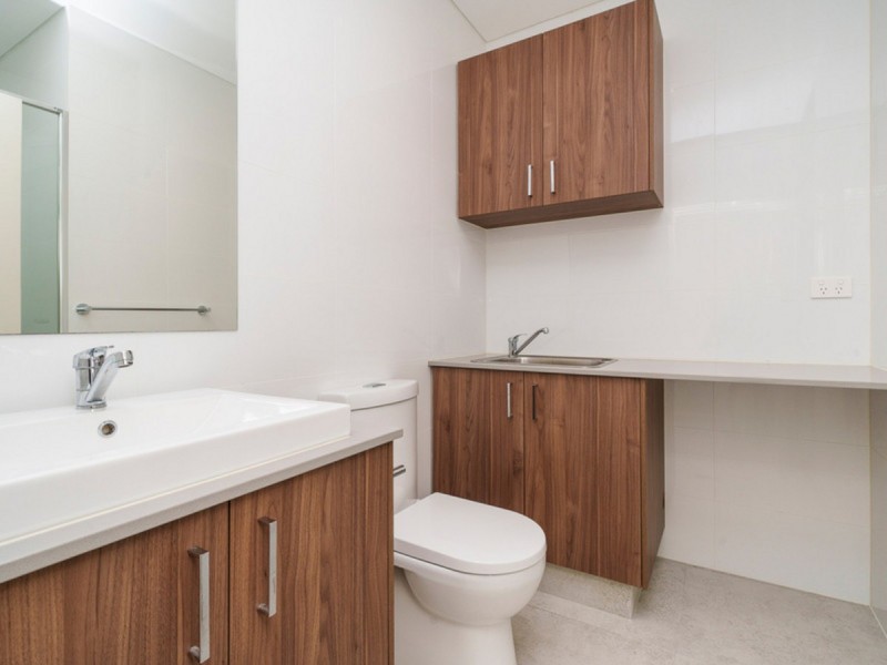 6/389 Daly Street, Cloverdale WA 6105