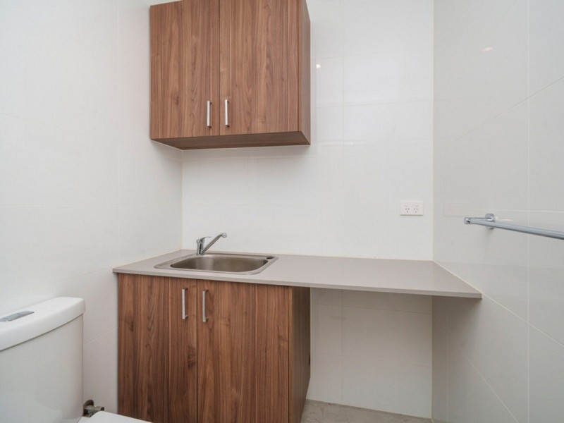 6/389 Daly Street, Cloverdale WA 6105