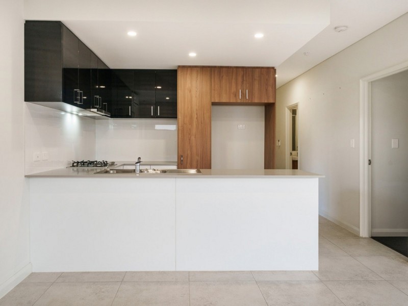 6/389 Daly Street, Cloverdale WA 6105