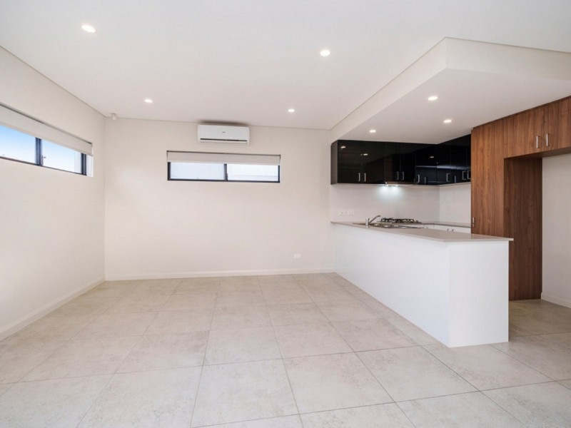 6/389 Daly Street, Cloverdale WA 6105
