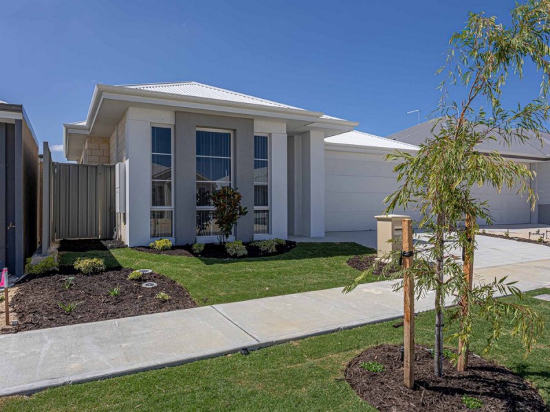 26 Gambier Grove, Eglinton WA 6034