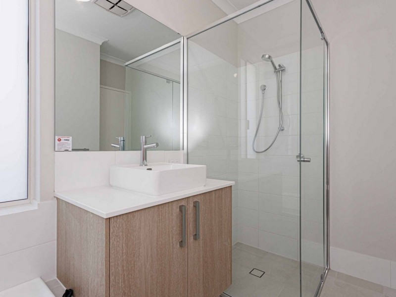 26 Gambier Grove, Eglinton WA 6034