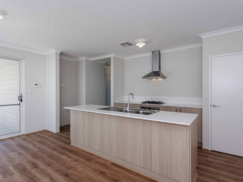 26 Gambier Grove, Eglinton WA 6034