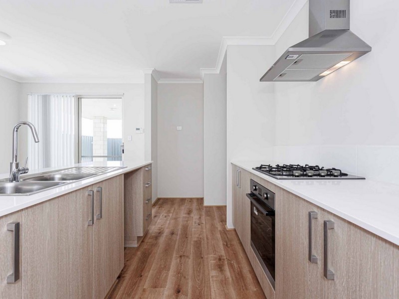 26 Gambier Grove, Eglinton WA 6034