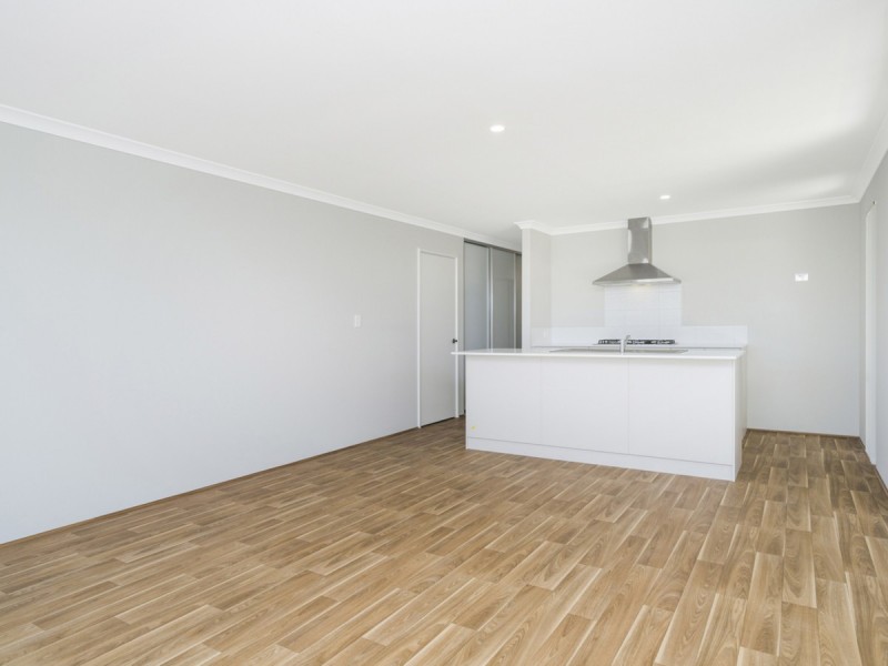 34 Bindarri Loop, Yanchep WA 6035