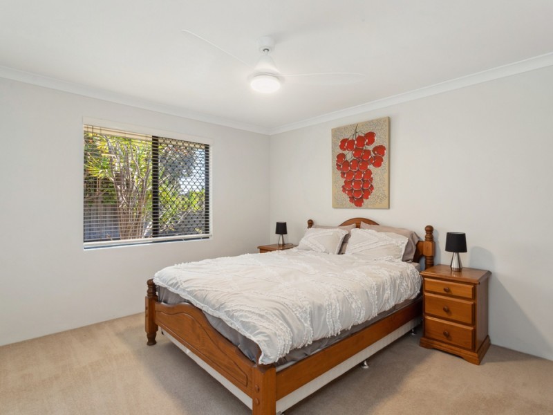 10 Grasshill Grange, Halls Head WA 6210