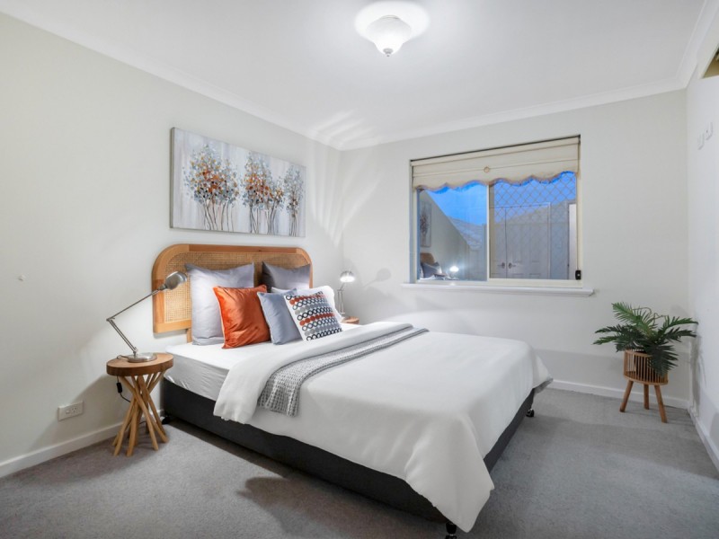 6 Strathpine Chase, Landsdale WA 6065