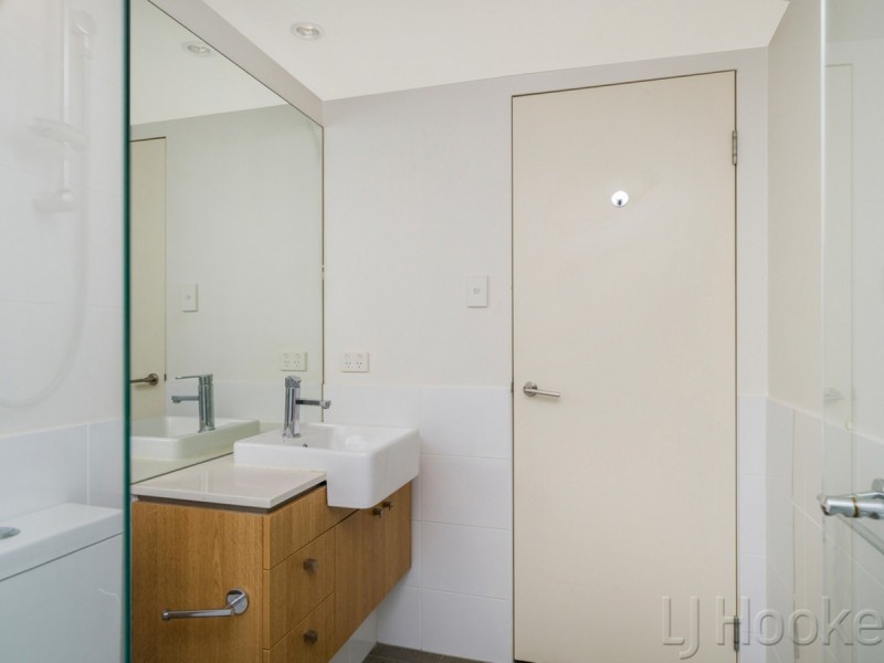 54/208 Adelaide Terrace, East Perth WA 6004