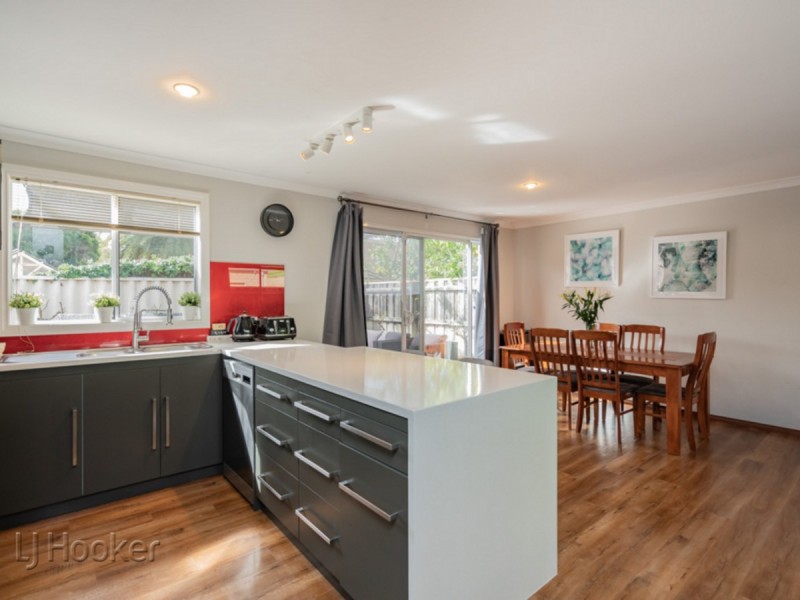 2/5 Johnson Road, Maylands WA 6051