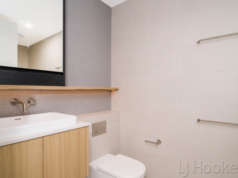 803/18-20 Ogilvie Road, Mount Pleasant WA 6153