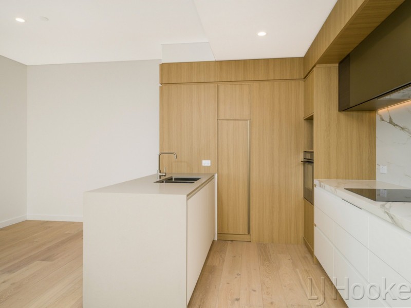 803/18-20 Ogilvie Road, Mount Pleasant WA 6153