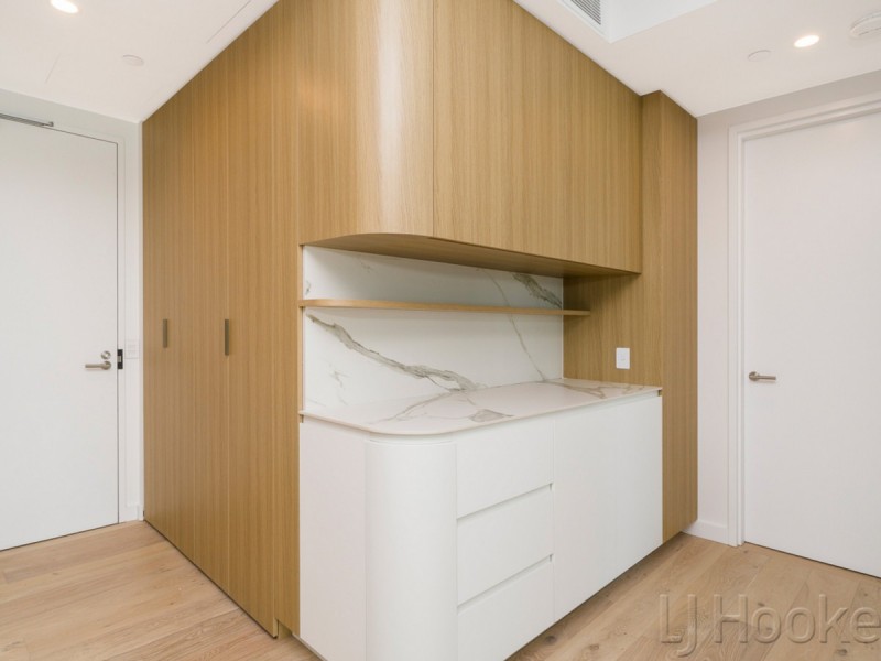 803/18-20 Ogilvie Road, Mount Pleasant WA 6153