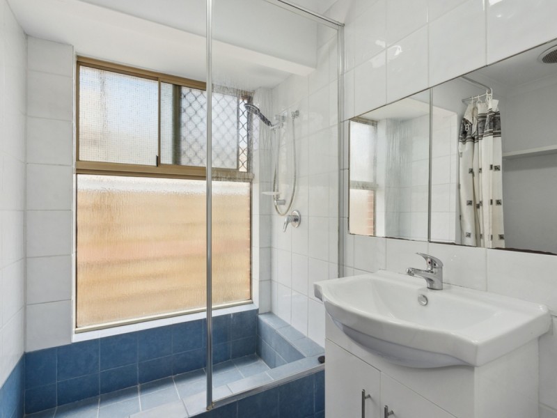 20 Bridal Crescent, Kenwick WA 6107