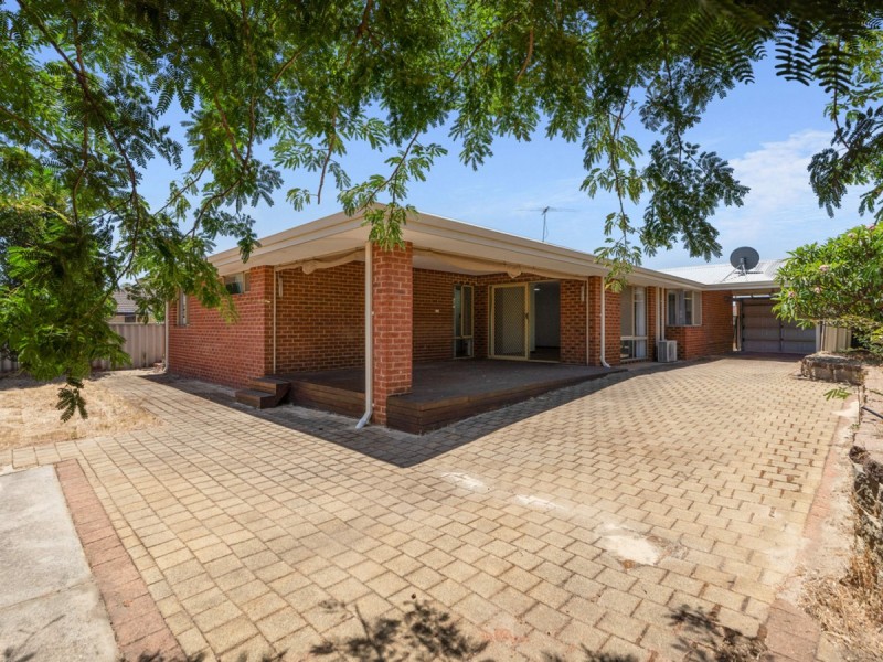 20 Bridal Crescent, Kenwick WA 6107