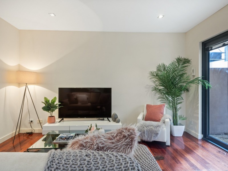 2/65-67 Raglan Road, Mount Lawley WA 6050