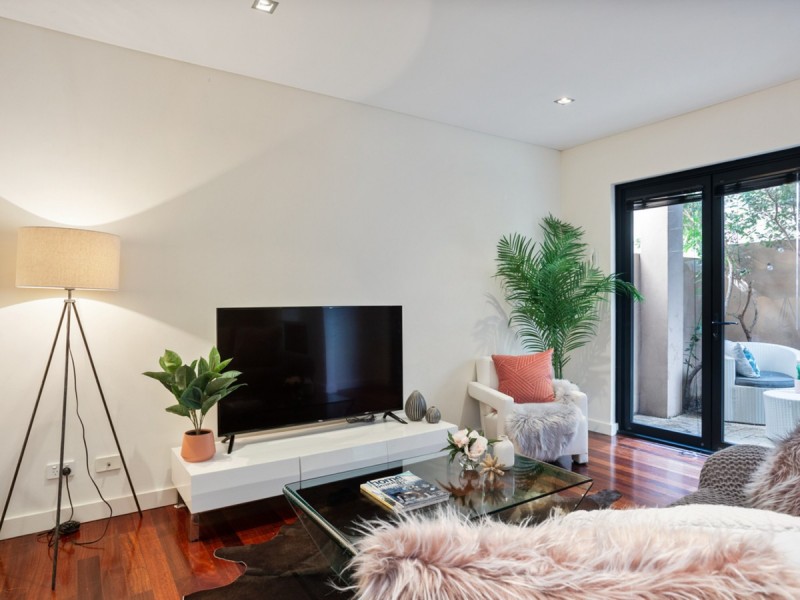 2/65-67 Raglan Road, Mount Lawley WA 6050