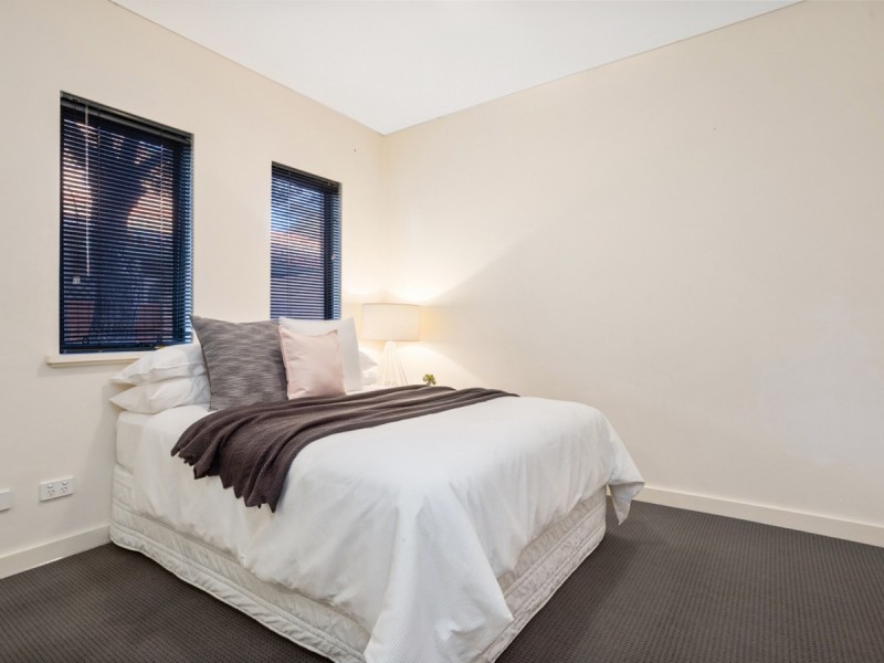 2/65-67 Raglan Road, Mount Lawley WA 6050