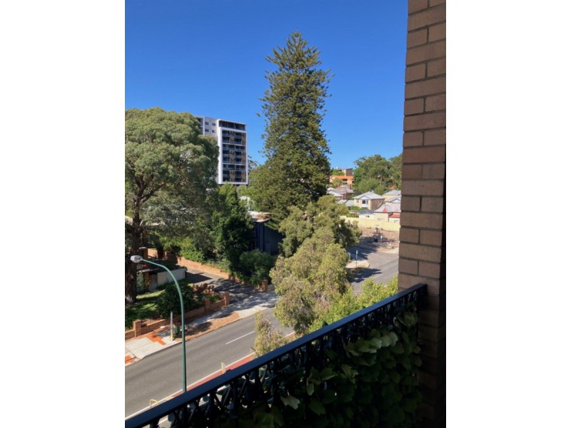 44/32 cambridge Street, West Leederville WA 6007