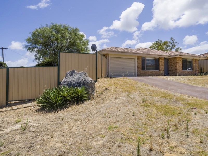 1 Tenet Court, Merriwa WA 6030