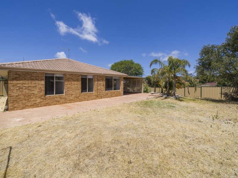 1 Tenet Court, Merriwa WA 6030