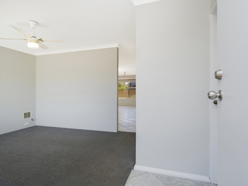 1 Tenet Court, Merriwa WA 6030