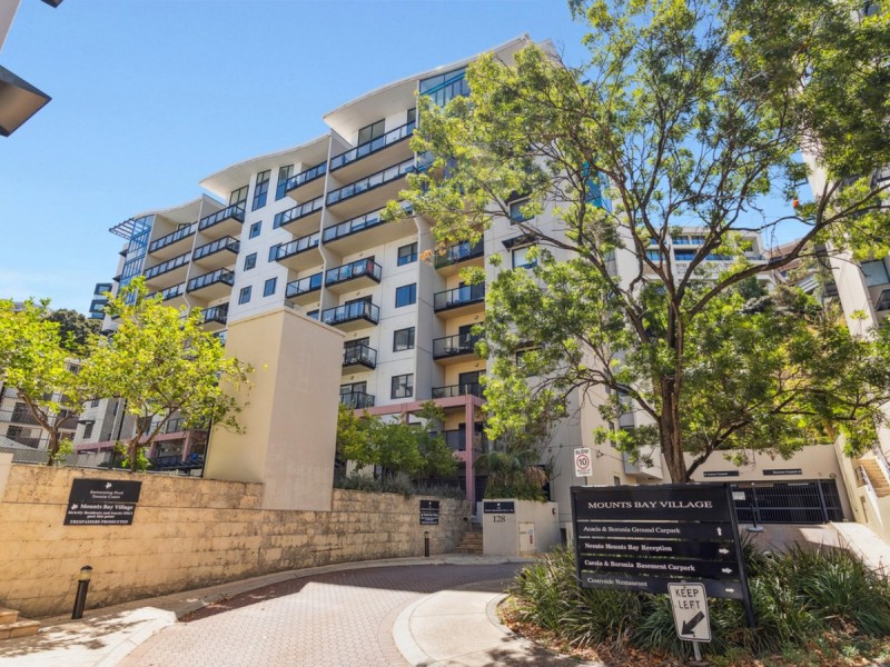 34/128 Mounts Bay Road, Perth WA 6000