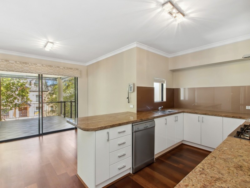 6/24 Constitution Street, East Perth WA 6004