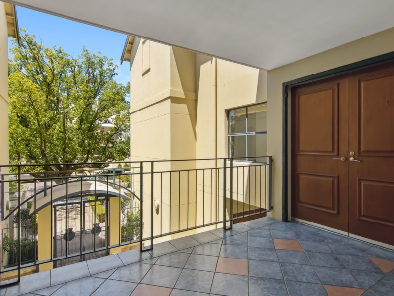 6/24 Constitution Street, East Perth WA 6004