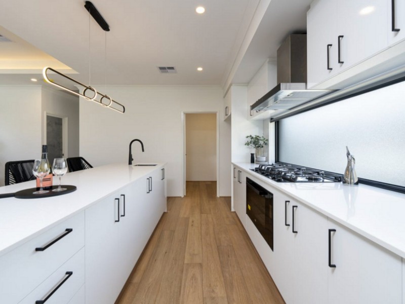 7 Clarkson Road, Maylands WA 6051