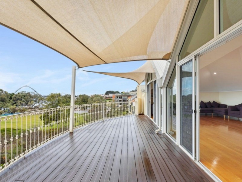 24 Jewell Lane, East Perth WA 6004