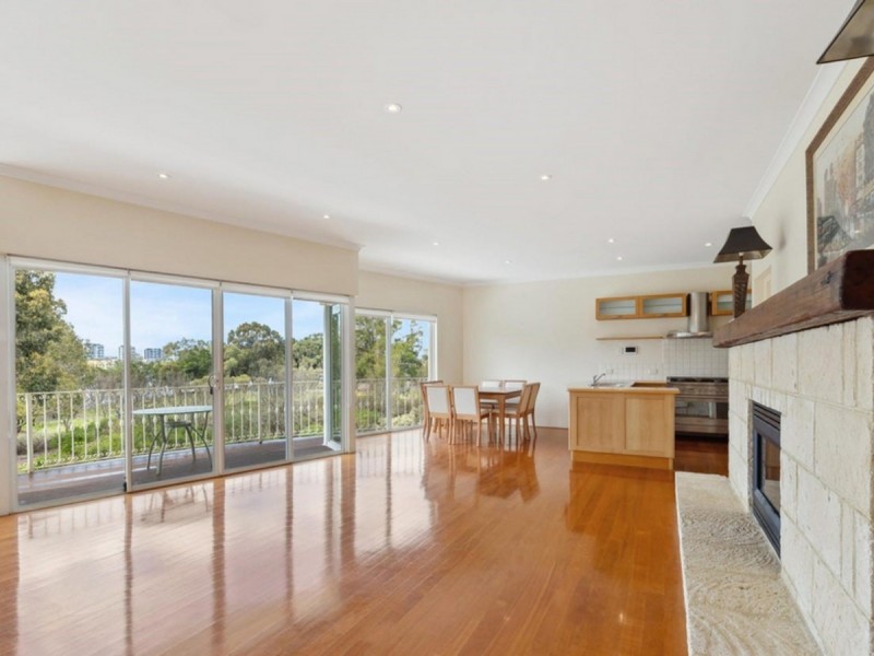 24 Jewell Lane, East Perth WA 6004