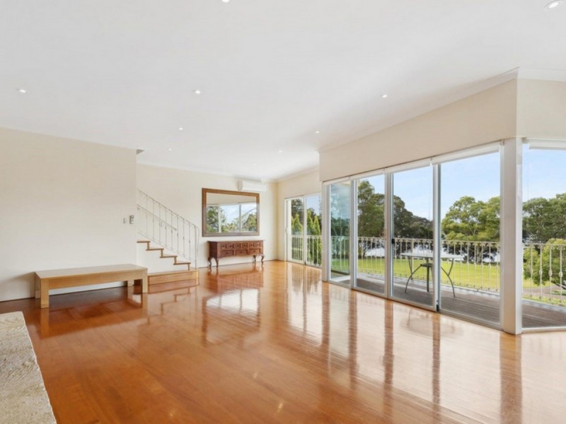 24 Jewell Lane, East Perth WA 6004