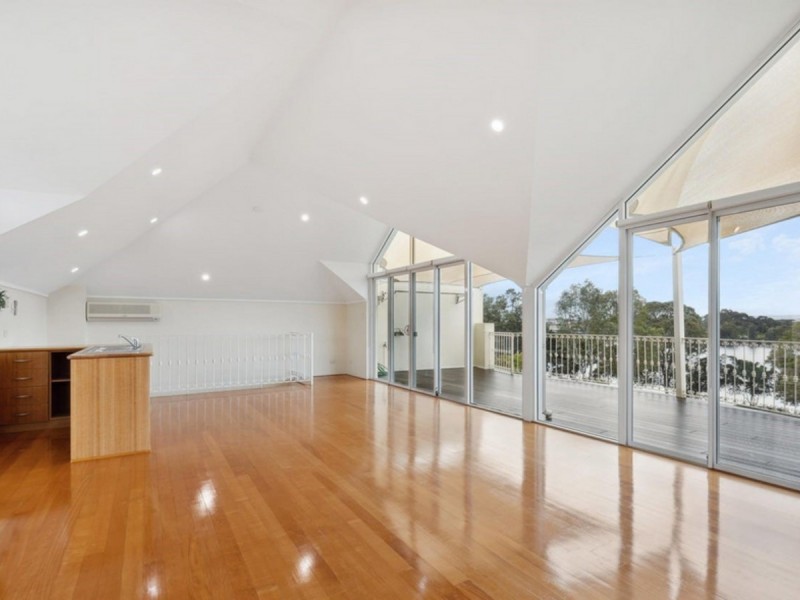 24 Jewell Lane, East Perth WA 6004