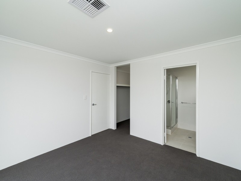 10 Sculpture Street, Alkimos WA 6038