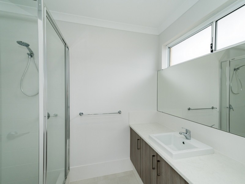 10 Sculpture Street, Alkimos WA 6038