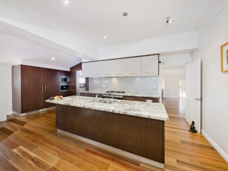 10 Douglas Avenue, Yokine WA 6060