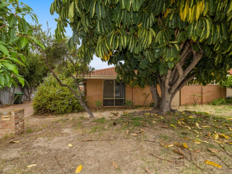 33A Stewart Street, Scarborough WA 6019