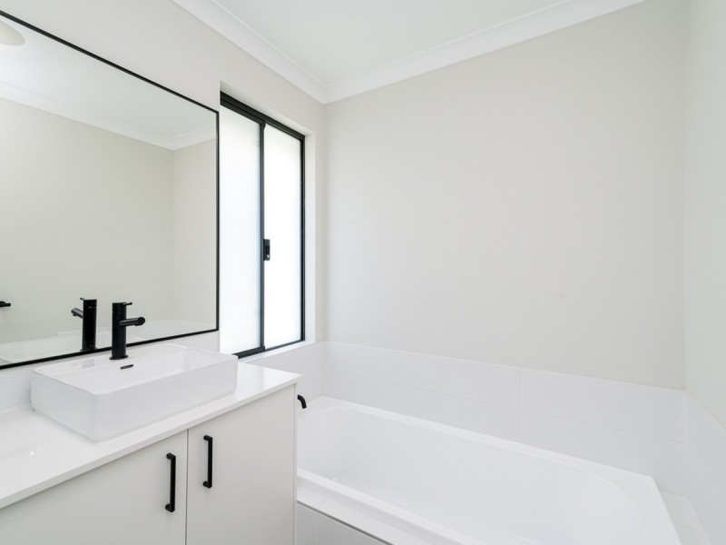 3 Limestone Avenue, Henley Brook WA 6055