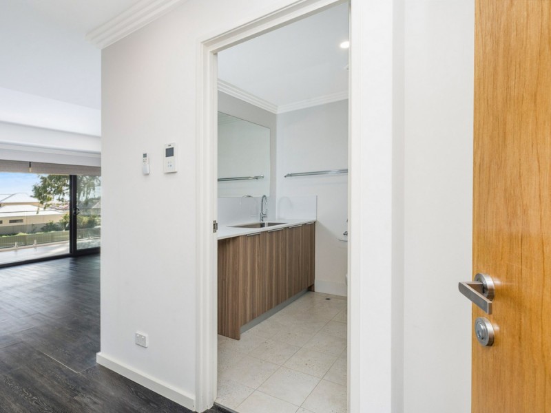 5/13 Lena Street, Beckenham WA 6107