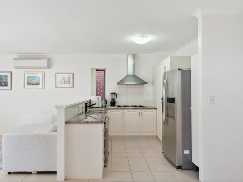7/12 Forster Avenue, Lathlain WA 6100