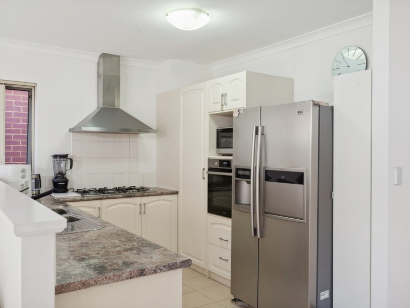 7/12 Forster Avenue, Lathlain WA 6100