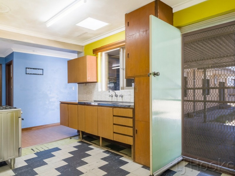 13 Connaughton Street, Kewdale WA 6105