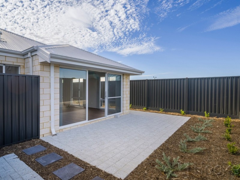 10A Kendinup Way, Midvale WA 6056